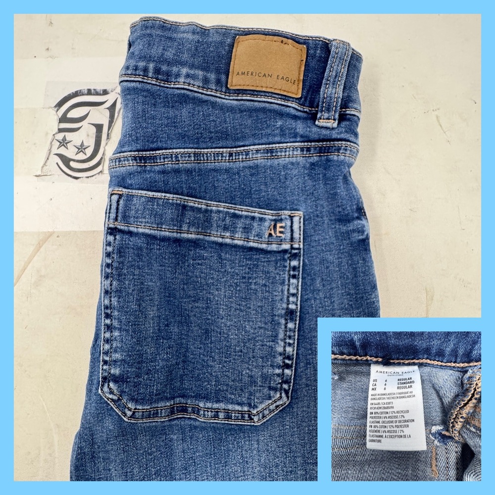 American Eagle‎ Outfitters Womens Flare Jeans Medium Wash Size 6